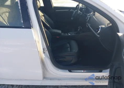 2016 Audi A3 2.0T Premium z USA, uszkodzony, nr VIN WAUB8GFF1G1108960